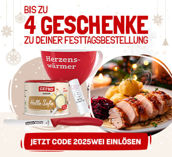 Weihnachtlicher Mobile-Banner von GEFRO: Neben einem festlichen Tellergericht mit Rotkohl, Knödeln und Fleisch stehen eine Dose „GEFRO Helle Soße“, eine rote Tasse mit der Aufschrift „Herzenswärmer“, Lippenpflege und ein Messer. Darüber steht „Bis zu 4 Geschenke zu deiner Festtagsbestellung“. Unten befindet sich ein roter Button mit dem Hinweis „Jetzt Code 2025WEI einlösen“.