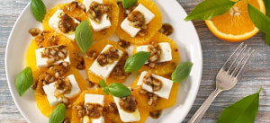 Mediterraner Orangensalat mit Feta