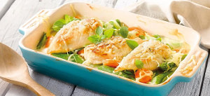 Auflauf mit Frühlingsgemüse und Hähnchenfilet