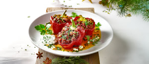 Überbackene Paprika mit Gulasch