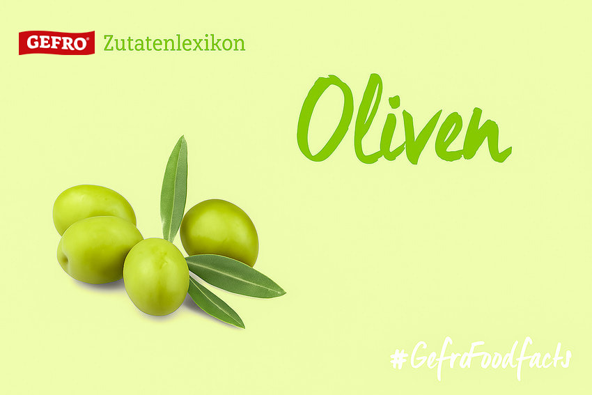 Grüne Oliven auf einem Hellgrünen Hintergrund mit der Aufschrift: Zutatenlexikon Oliven, ebenfalls in Grün
